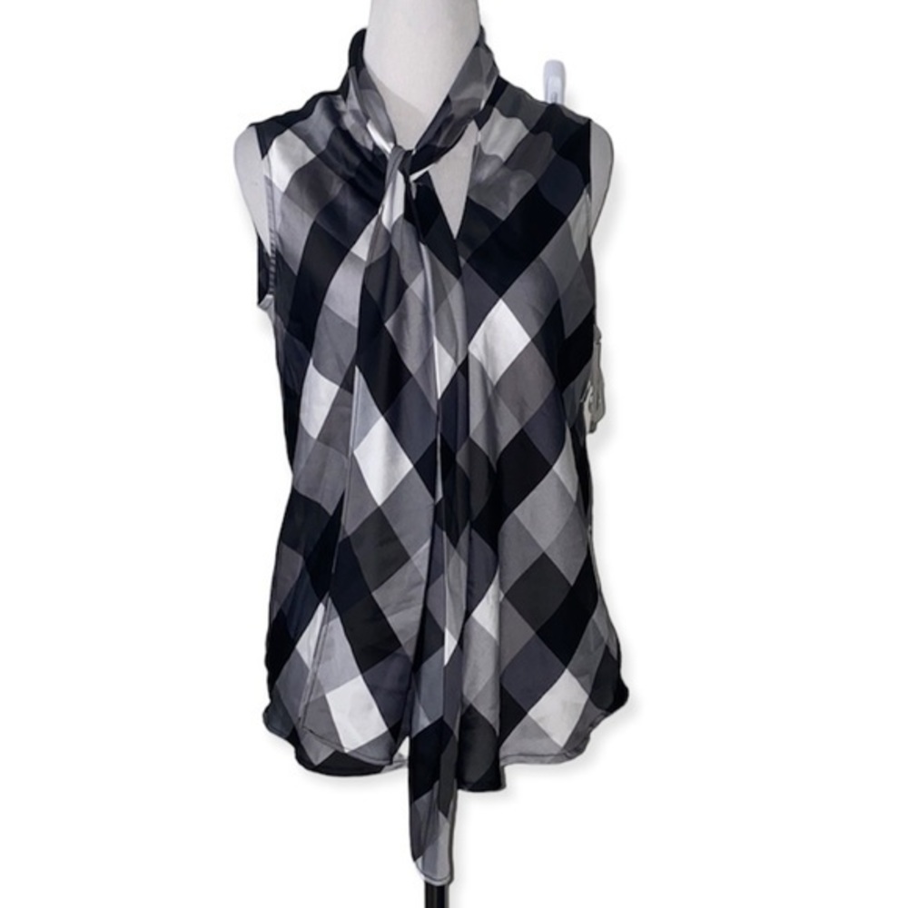 5/$30 🎈 Nine West small Womens plaid Sleeveless Pullover Top